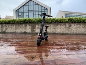 Electric scooter Removable battery